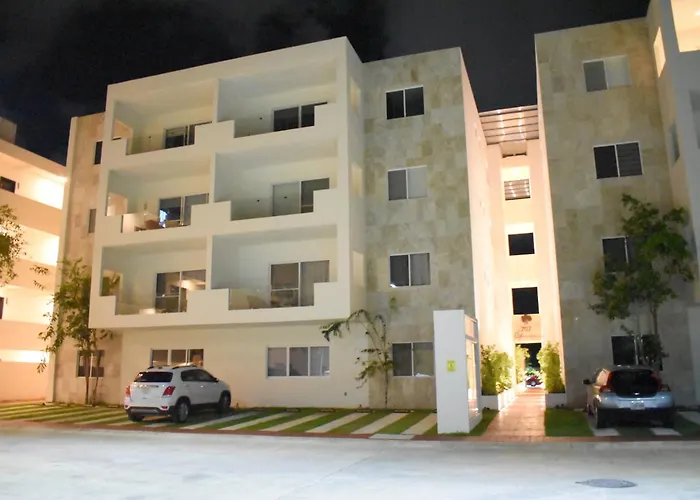 Lux Xareni Playa del Carmen